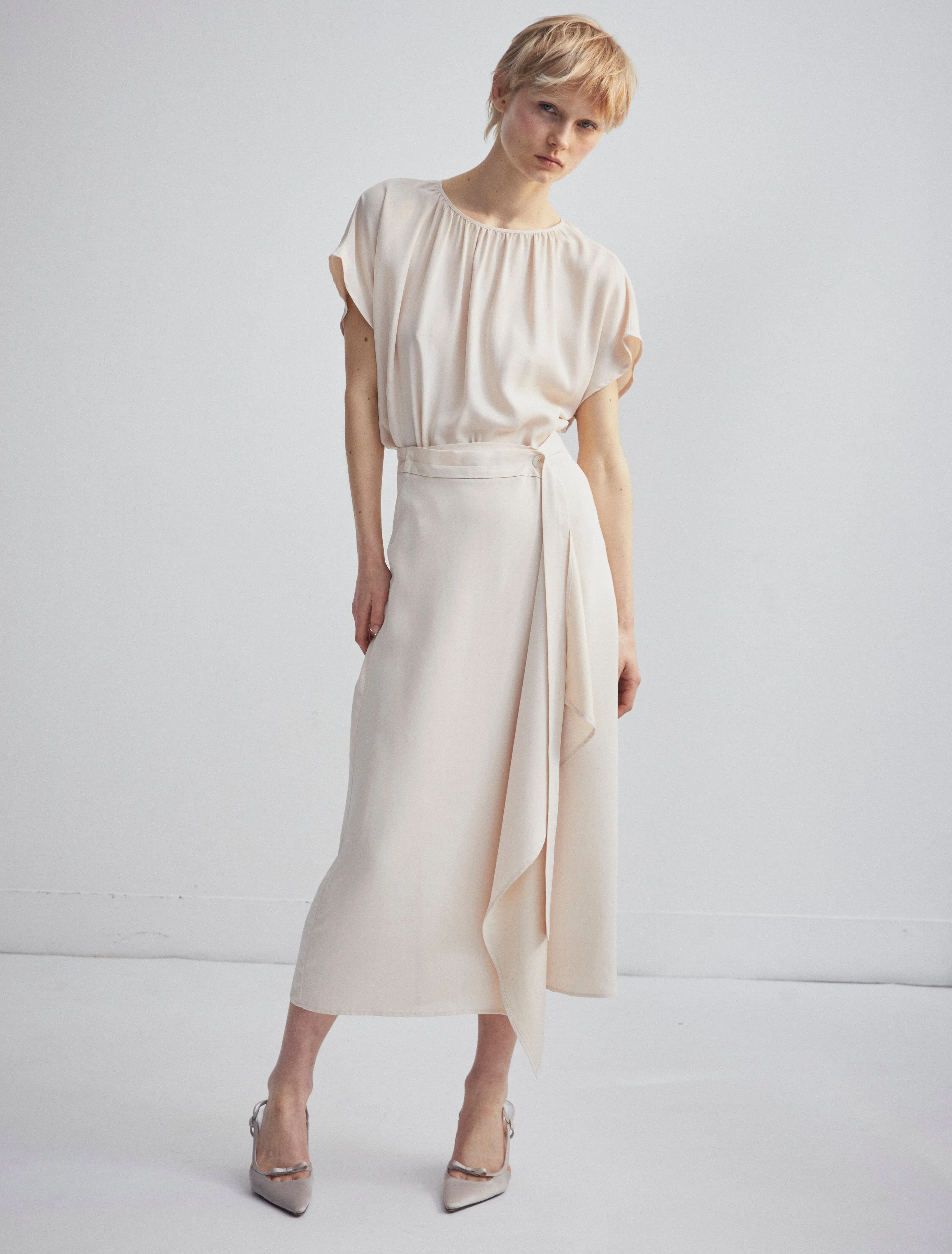 Hydrus Skirt in Tahini